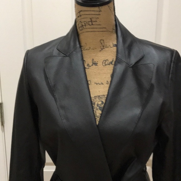 Jacket - Picture 2 of 8